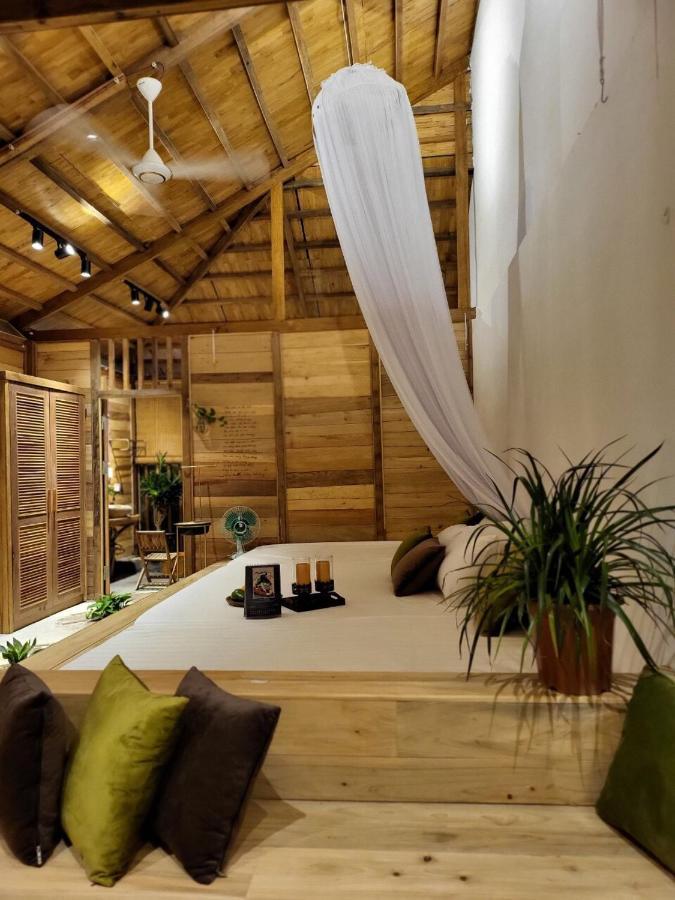 Nha Duoi Hotel Son Tay Екстериор снимка